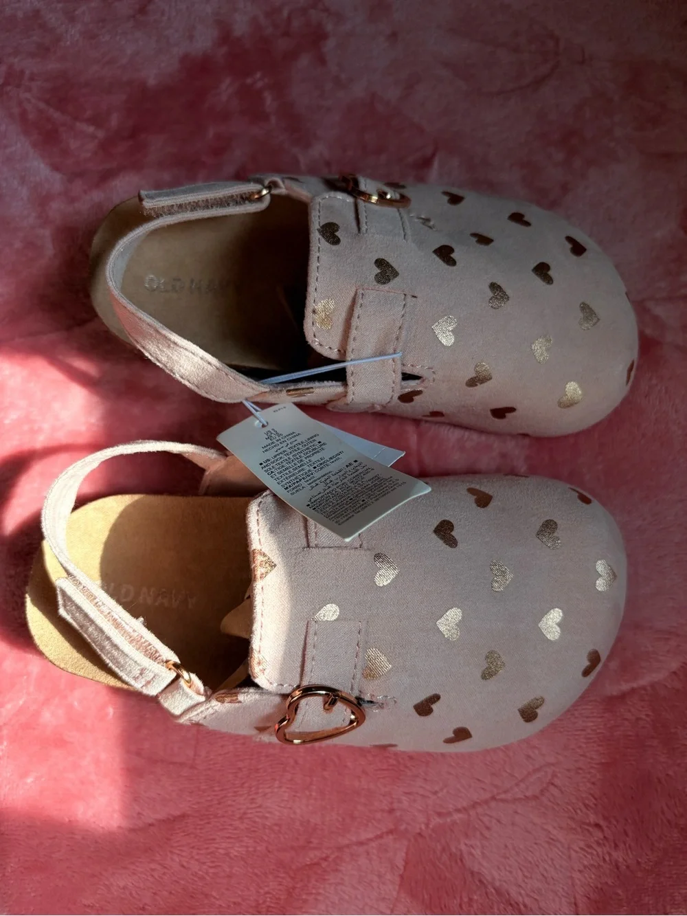 Old Navy Toddler Girl Pink Faux-Suede Heart Clogs - NWT  SIZE 9)